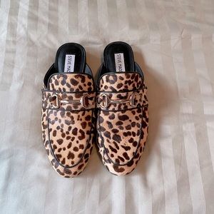 NWOT leopard mules size 6